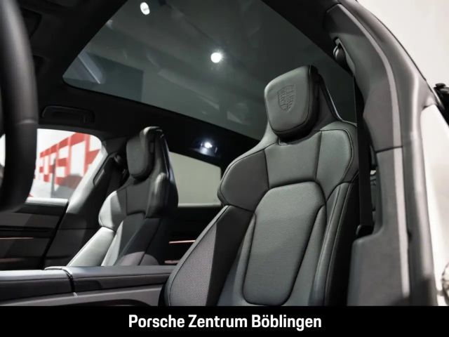 Porsche Taycan 4S Cross Turismo