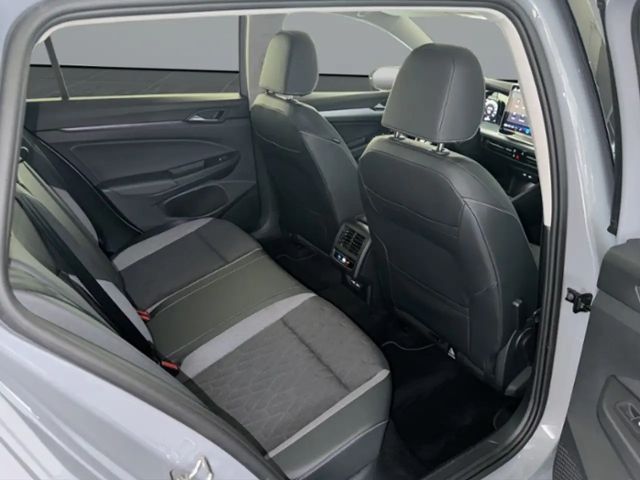 Volkswagen Golf 1.5 eTSI Golf VIII Variant