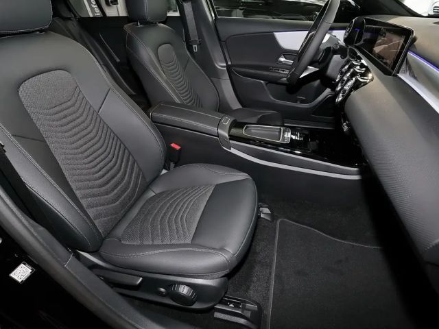 Mercedes-Benz A 200 Progressive