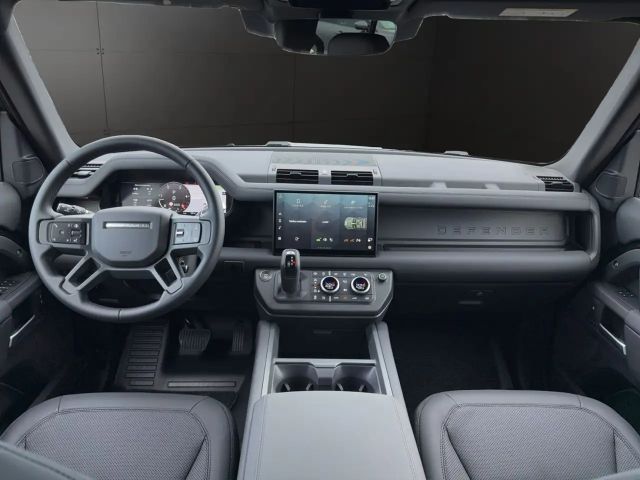 Land Rover Defender 3.0 110 D250 Dynamic HSE