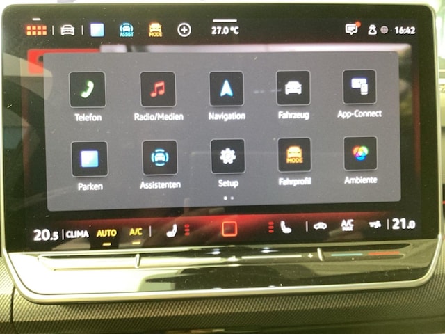 Volkswagen Golf DSG GTI Style