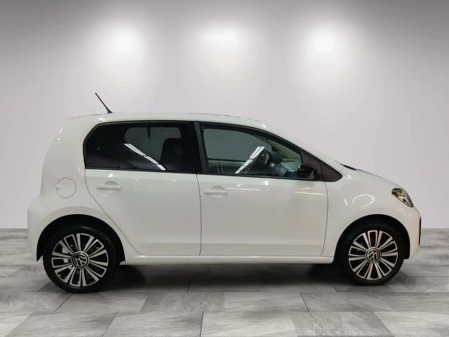 Volkswagen up! Style