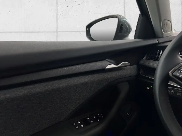 Skoda Superb 2.0 TDI Combi Selection