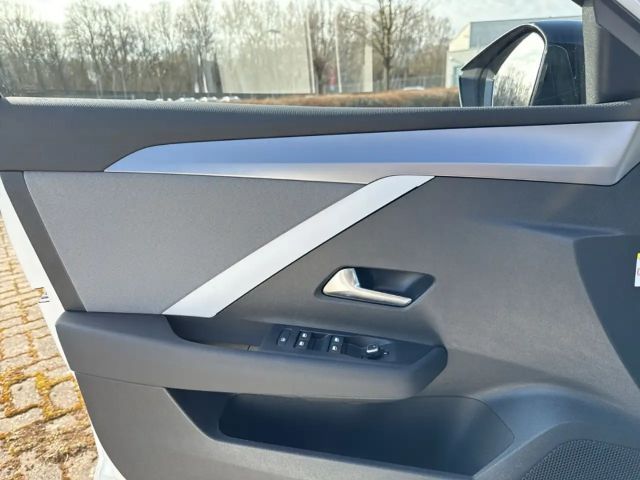 Opel Astra Edition Sports Tourer