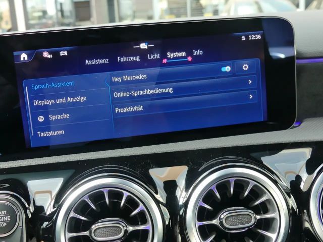 Mercedes-Benz A 200 AMG Line