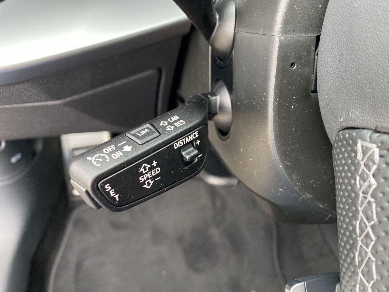 Audi A3 35 TFSI S-Line Sedan Sportback