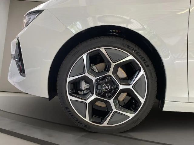 Opel Astra GS-Line Grand Sport