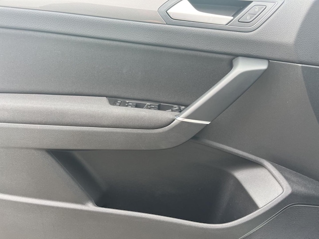 Volkswagen Touran 1.5 TSI IQ.Drive