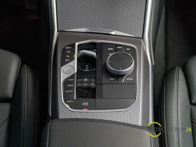 BMW 330 330e M-Sport Sedan