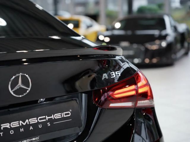 Mercedes-Benz A 35 AMG 4MATIC AMG Line