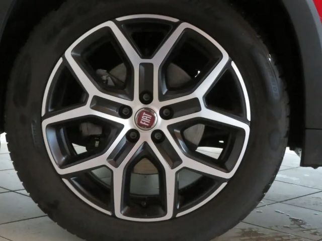 Fiat Tipo Cross RED