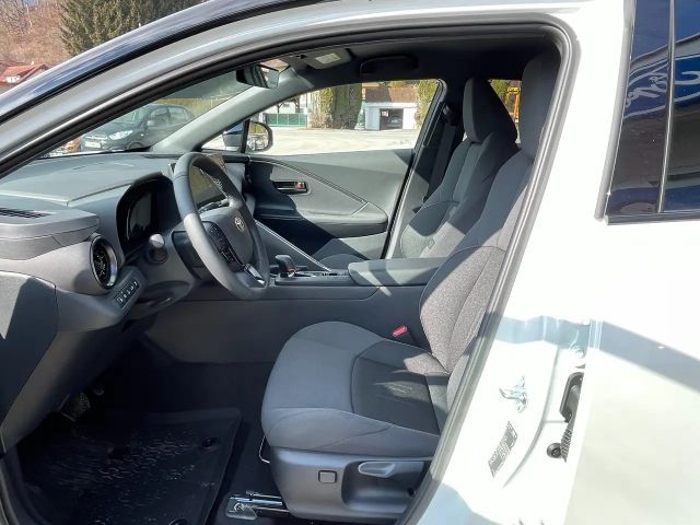 Toyota C-HR Active Hybride Plug-in