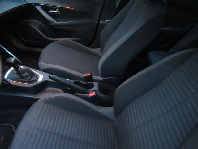 Peugeot 2008 Active Pack