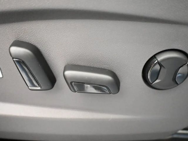 Volkswagen Multivan Style T7