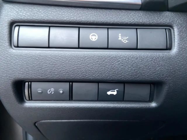 Nissan X-trail AWD Tekna