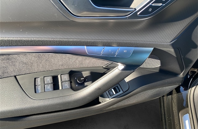 Audi A6 45 TFSI Quattro S-Tronic Sedan