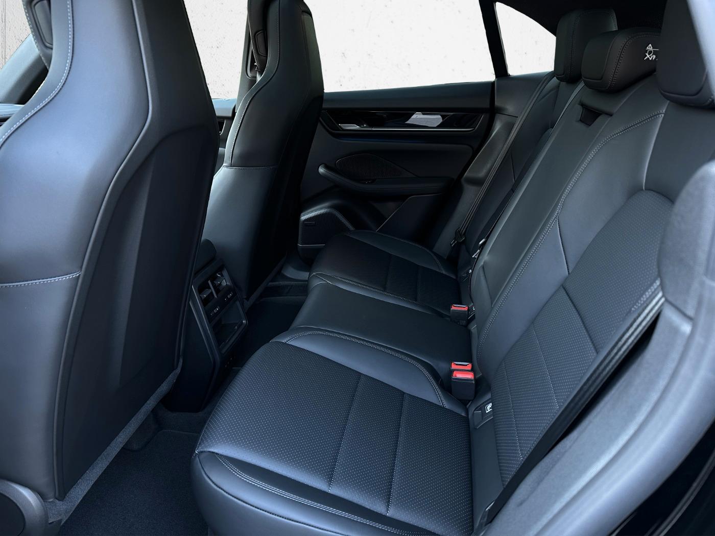 Porsche Macan BOSE PANO Lenkradheizung