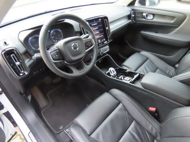 Volvo XC40 Dark Plus Recharge T4