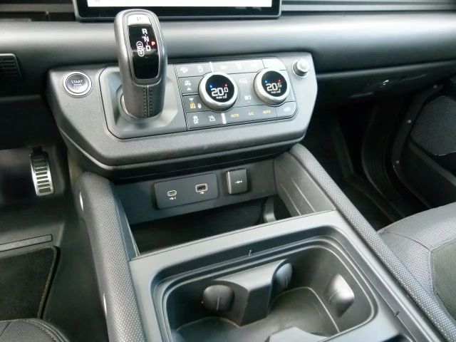 Land Rover Defender 90