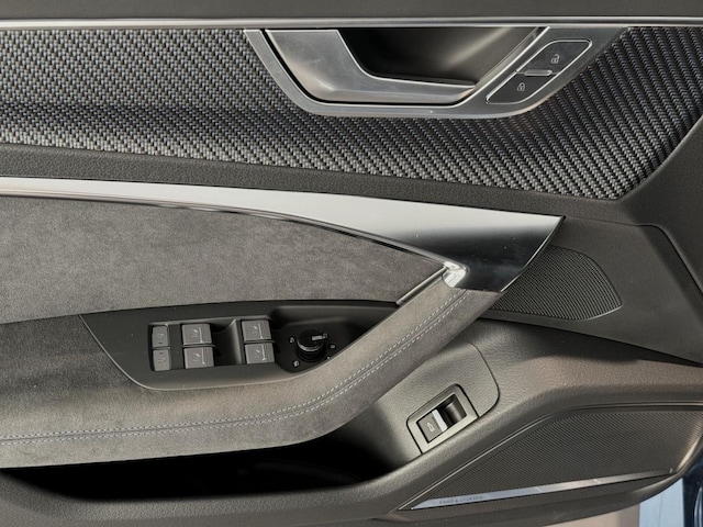 Audi A6 e-tron Avant Performance Quattro