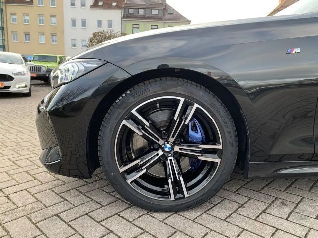 BMW 330 330i M-Sport Sedan xDrive