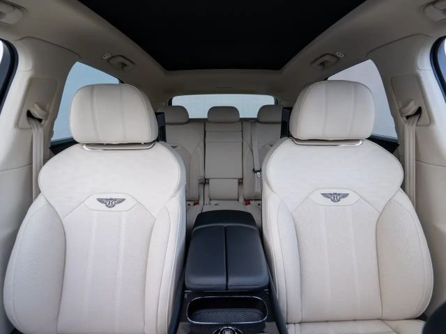 Bentley Bentayga Speed / Akrapovic Titan Auspuffanlage