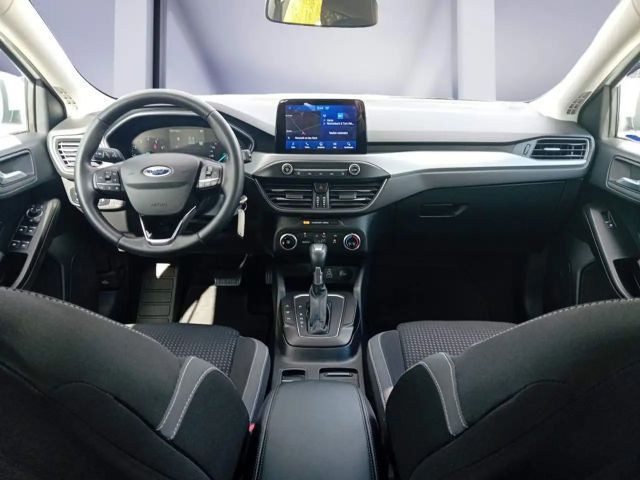 Ford Focus Cool & Connect