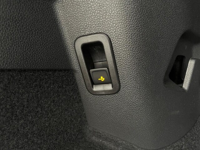 Volkswagen Golf +AHK+LED+PDC+Klimatronic+APP+