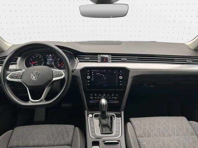 Volkswagen Passat 1.5 TSI Business DSG Variant