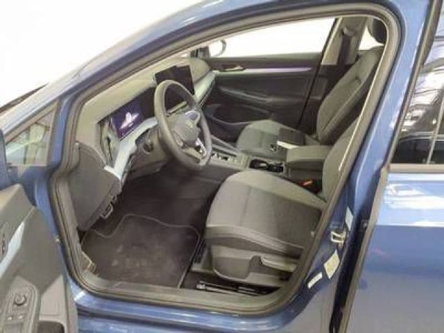 Volkswagen Golf 1.5 eTSI DSG Variant