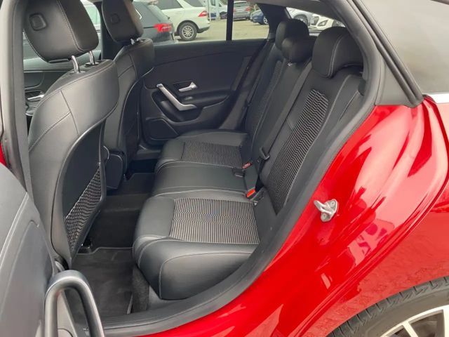 Mercedes-Benz CLA 180 Shooting Brake