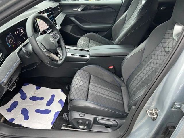 Volkswagen Passat 2.0 TDI R-Line Style Variant