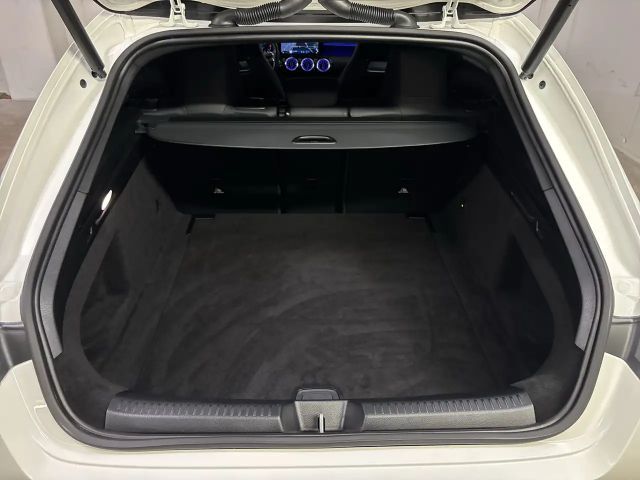 Mercedes-Benz CLA 200 CLA 200 d Shooting Brake