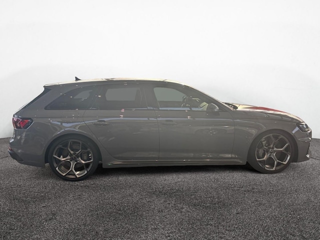 Audi RS4 Avant Quattro