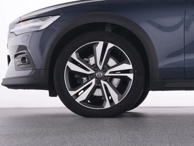 Volvo V60 Cross Country AWD Ultimate