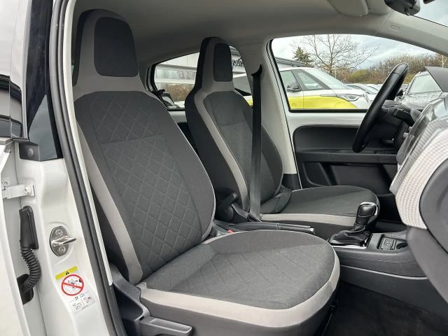 Volkswagen up! Plus Style