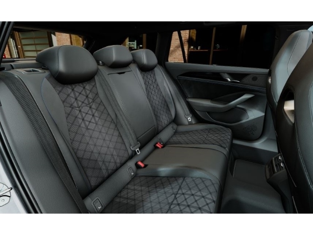 Volkswagen Passat DSG R-Line