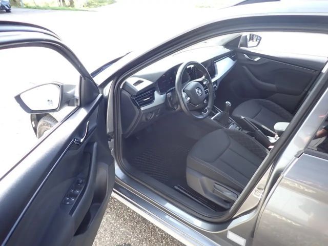 Skoda Kamiq TURBO NAVI KLIMAAUTOMATIK