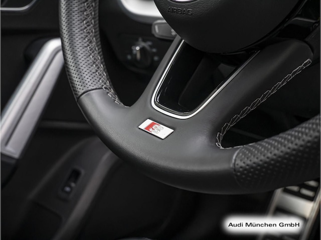 Audi Q2 30 TFSI S-Line