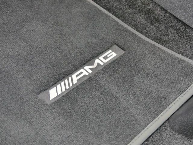 Mercedes-Benz GLA 200 AMG Line