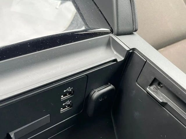 Mazda 3 S SkyActiv
