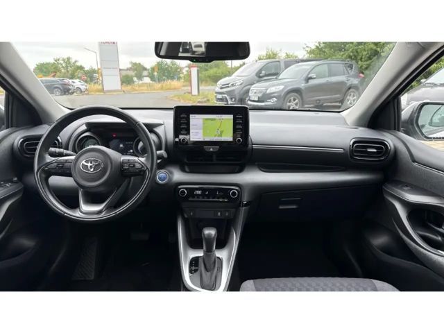 Toyota Yaris Hybride Team D