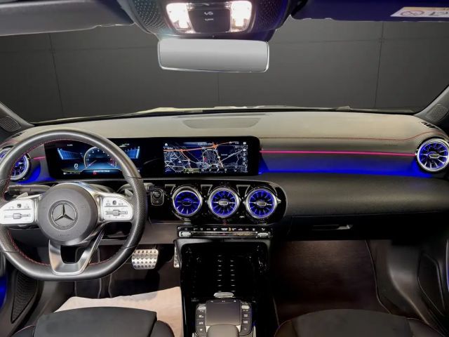 Mercedes-Benz CLA 35 AMG AMG Line Coupé