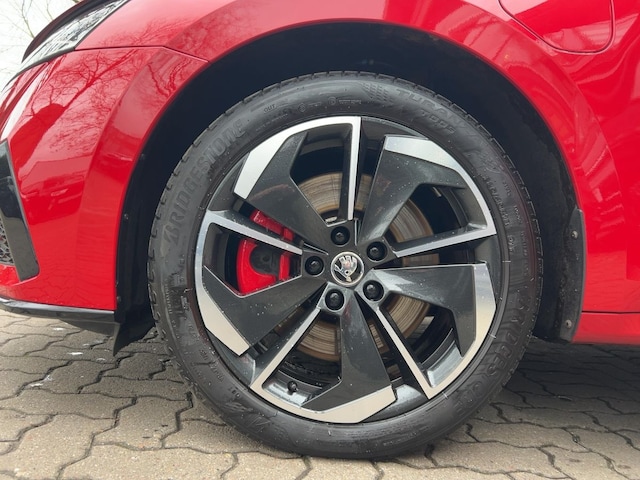 Skoda Octavia 1.4 TSI Combi RS iV