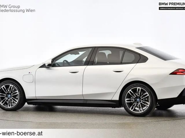 BMW 530 530e Sedan xDrive