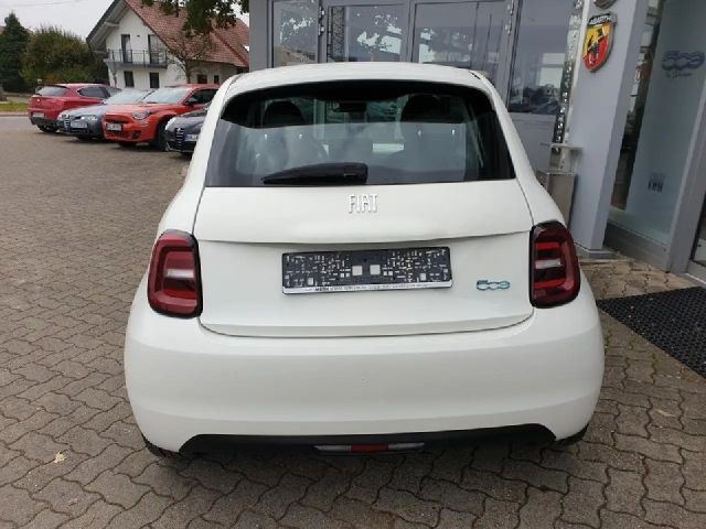 Fiat 500e Basis