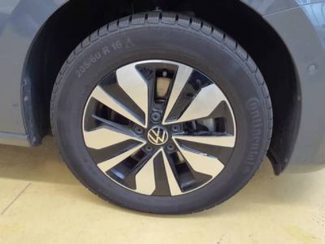 Volkswagen Touran 1.5 TSI DSG IQ.Drive