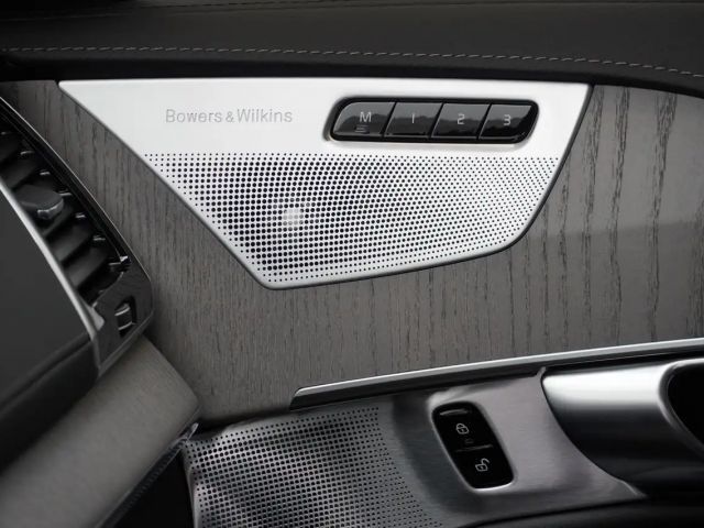 Volvo XC90 AWD Dark Recharge T8 Ultra