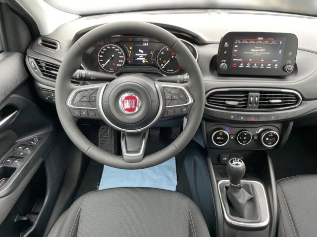 Fiat Tipo CityCross Life
