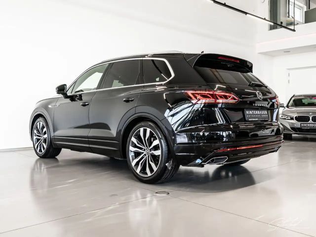 Volkswagen Touareg 4Motion R-Line